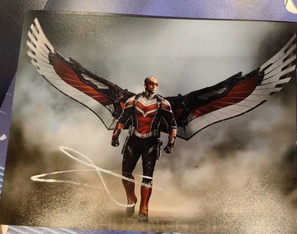 Falcon aka Anthony Mackie in Zürich